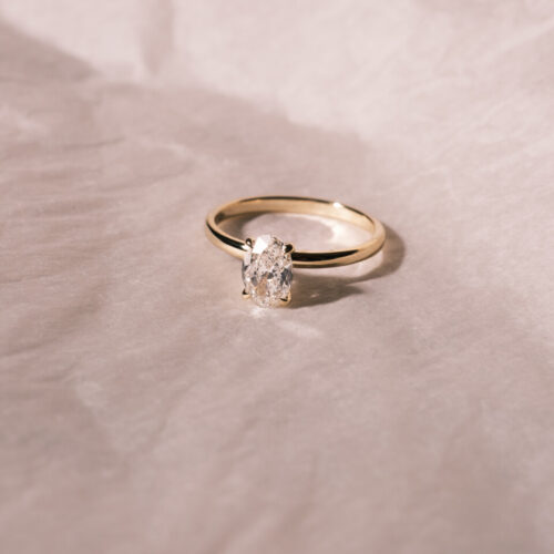 Oval Diamond Solitaire