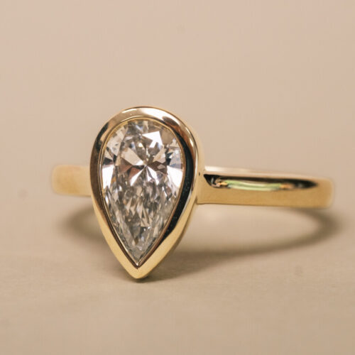 Pear Diamond Pinky